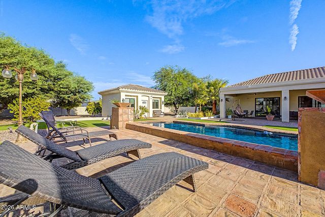 7320 E SWEETWATER Avenue, Scottsdale, AZ 85260