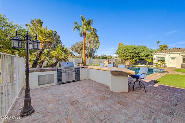 7320 E SWEETWATER Avenue, Scottsdale, AZ 85260