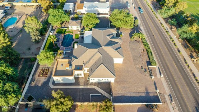 7320 E SWEETWATER Avenue, Scottsdale, AZ 85260