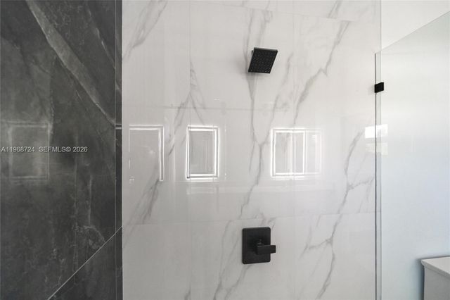 919 Columbus Blvd S, Lehigh Acres, FL 33974