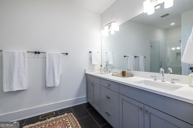 812 W College Avenue, Decatur, GA 30030