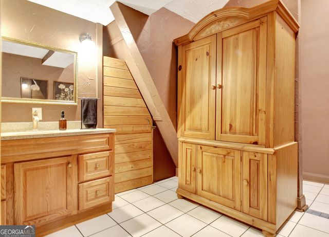 185 Royal Lodge Circle, Warm Springs, GA 31830