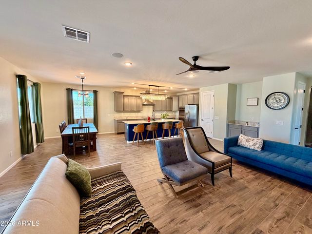 1194 E RIVERTON Place, Casa Grande, AZ 85122