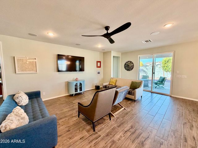 1194 E RIVERTON Place, Casa Grande, AZ 85122