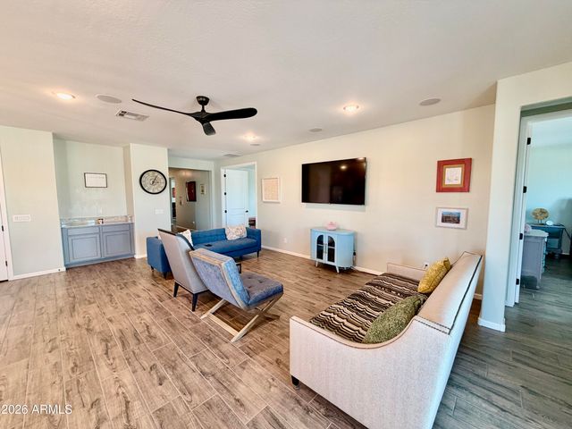 1194 E RIVERTON Place, Casa Grande, AZ 85122