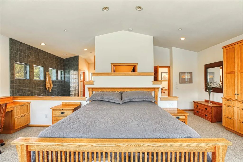 Image 33 of property listing at 4570 Christine Loomis Drive, Arroyo Grande, CA 93420