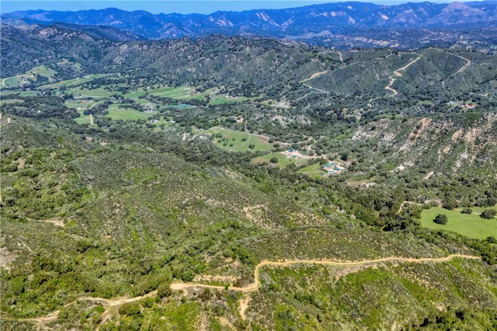 Image 53 of property listing at 4570 Christine Loomis Drive, Arroyo Grande, CA 93420