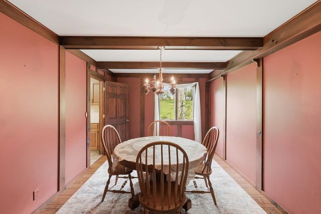 5575 Giles Avenue NE, Rockford, MI 49341
