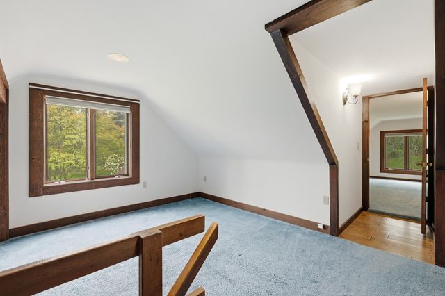 5575 Giles Avenue NE, Rockford, MI 49341
