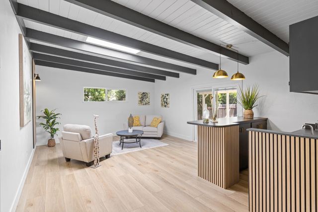 3232 Mission Ave, Carmichael, CA 95608