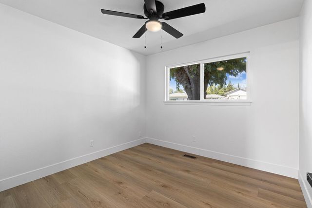 3232 Mission Ave, Carmichael, CA 95608