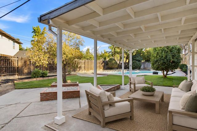 3232 Mission Ave, Carmichael, CA 95608