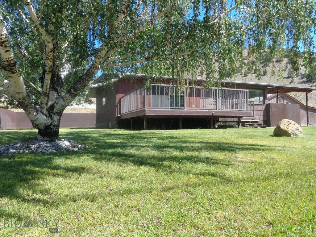 314 Washoe Park Road, Anaconda, MT 59711 — exterior