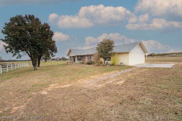 3819 Ridgemont, Mulberry, AR 72947