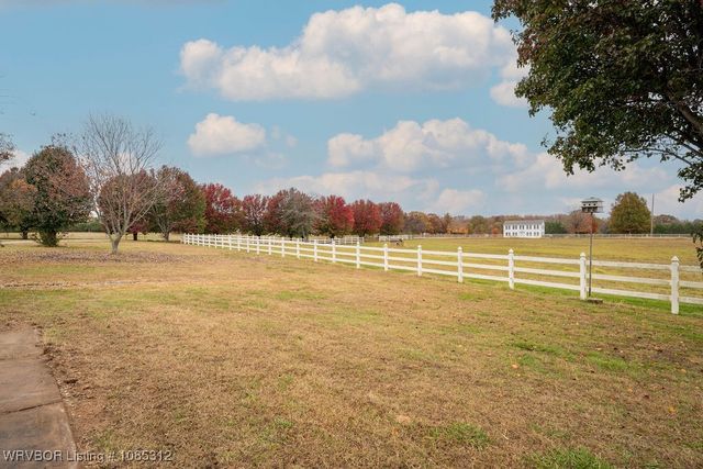 3819 Ridgemont, Mulberry, AR 72947