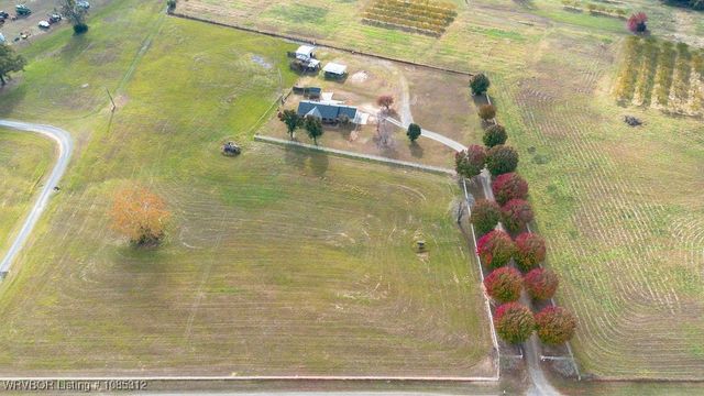 3819 Ridgemont, Mulberry, AR 72947