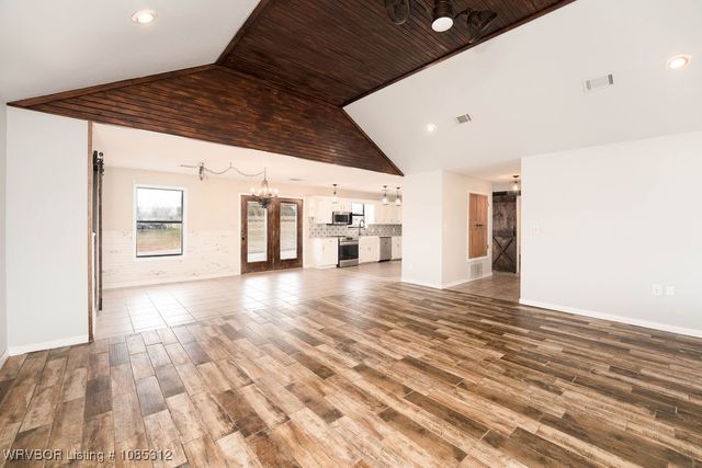 3819 Ridgemont, Mulberry, AR 72947