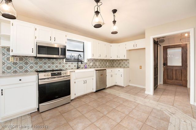 3819 Ridgemont, Mulberry, AR 72947