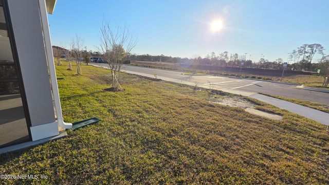 3956 MID CENTURY Street, Jacksonville, FL 32217