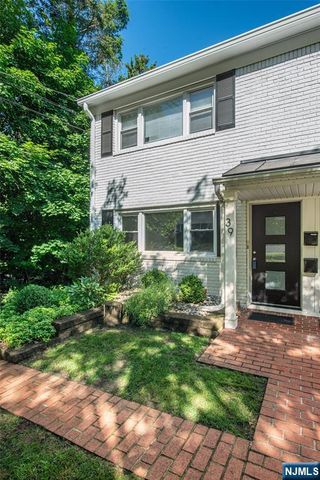 39-41 Park 1, Caldwell, NJ 07006