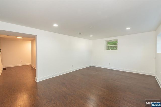 39-41 Park 1, Caldwell, NJ 07006