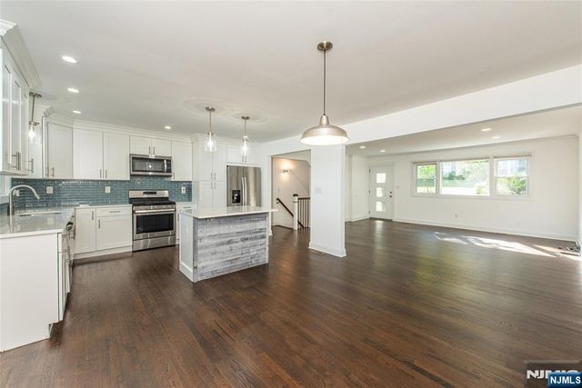 39-41 Park 1, Caldwell, NJ 07006