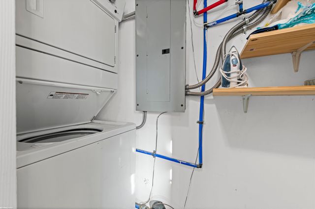 8390 Millis Rd. Road, Shelby Twp, MI 48317