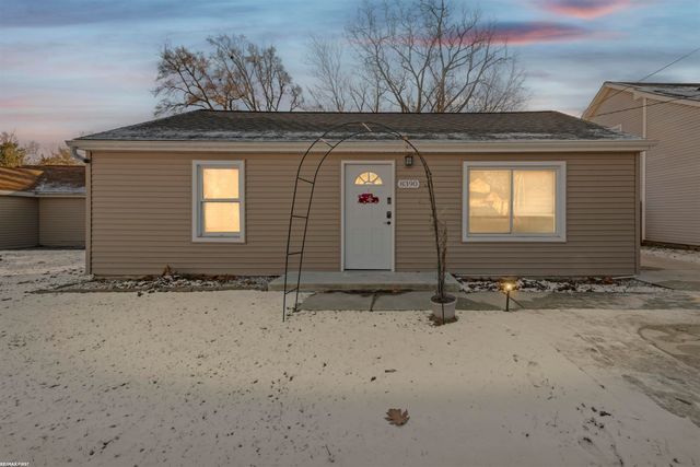 8390 Millis Rd. Road, Shelby Twp, MI 48317