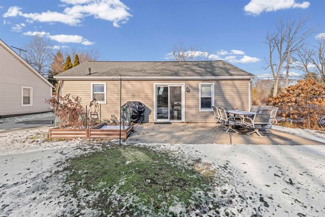 8390 Millis Rd. Road, Shelby Twp, MI 48317