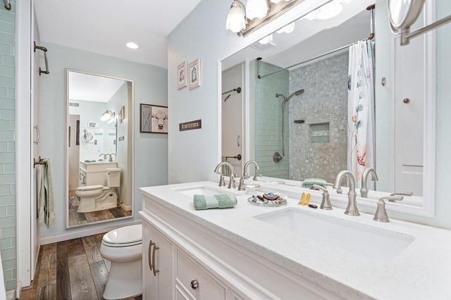 7616 Southbreeze Dr, Sacramento, CA 95828