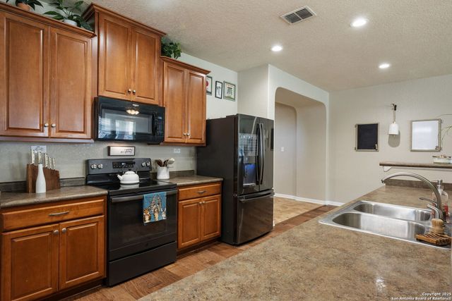 208 Cold River, Boerne, TX 78006