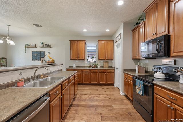 208 Cold River, Boerne, TX 78006