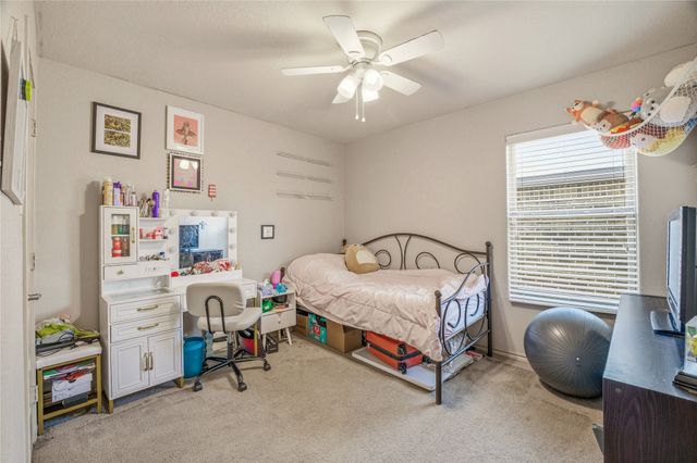 1329 Briarwood Drive, Azle, TX 76020