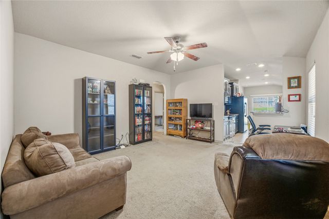 1329 Briarwood Drive, Azle, TX 76020