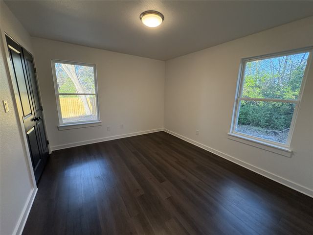 515 Giraud, Mineola, TX 75773