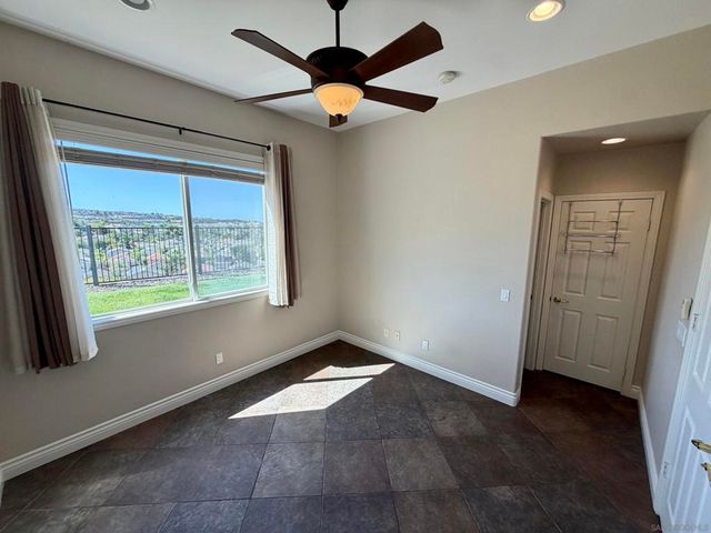 12215 Gladehollow Ct., San Diego, CA 92128