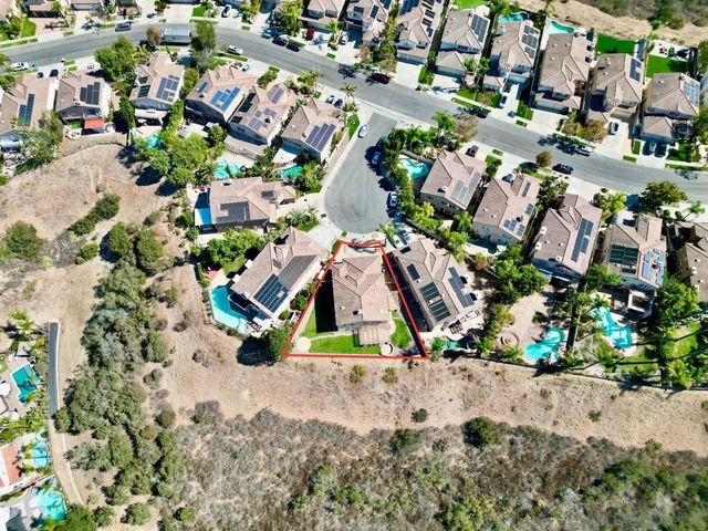 12215 Gladehollow Ct., San Diego, CA 92128