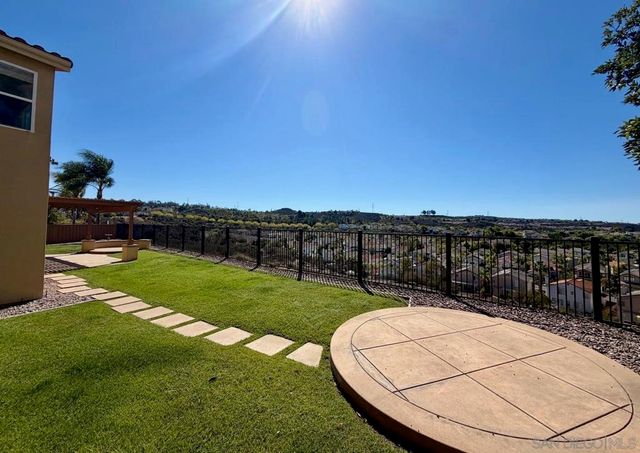 12215 Gladehollow Ct., San Diego, CA 92128