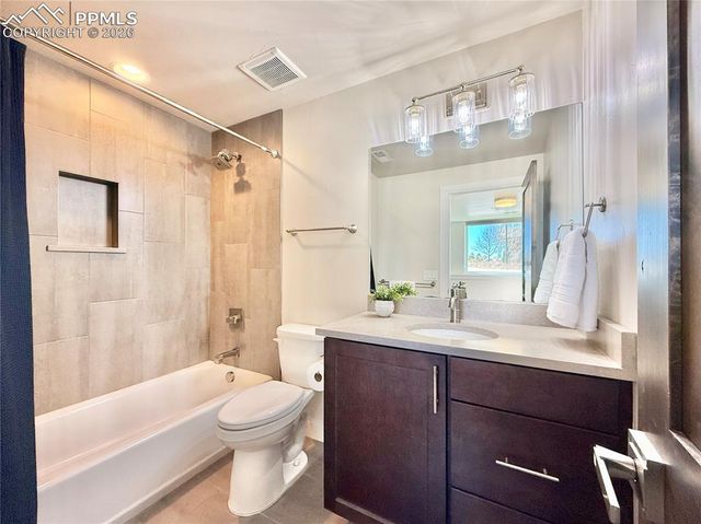 17364 Pond View Place, Colorado Springs, CO 80908