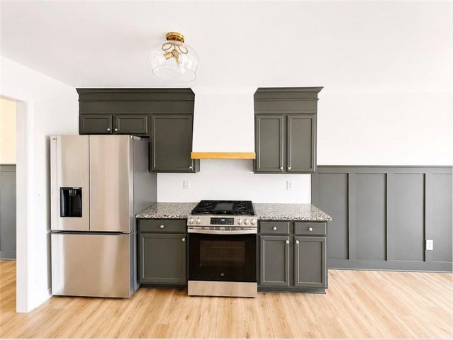 4271 clearvista Court, Acworth, GA 30101