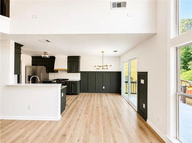 4271 clearvista Court, Acworth, GA 30101