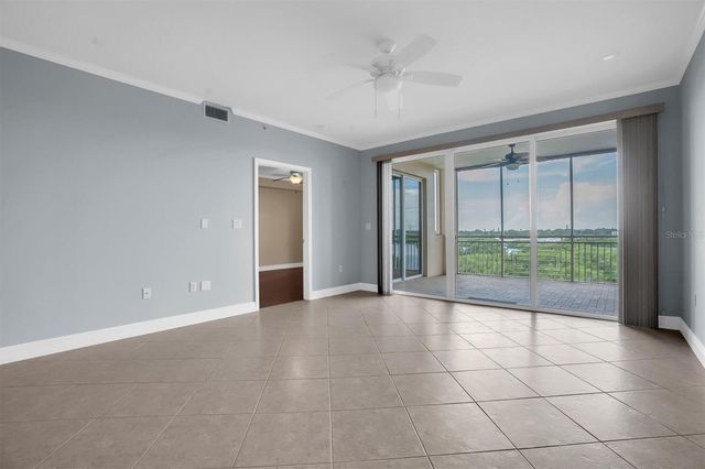 7040 KEY HAVEN ROAD 605, Seminole, FL 33777