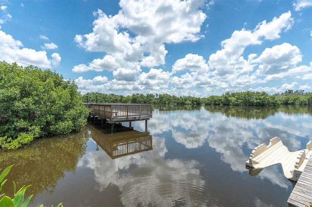 7040 KEY HAVEN ROAD 605, Seminole, FL 33777