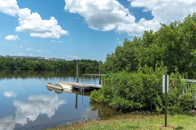 7040 KEY HAVEN ROAD 605, Seminole, FL 33777