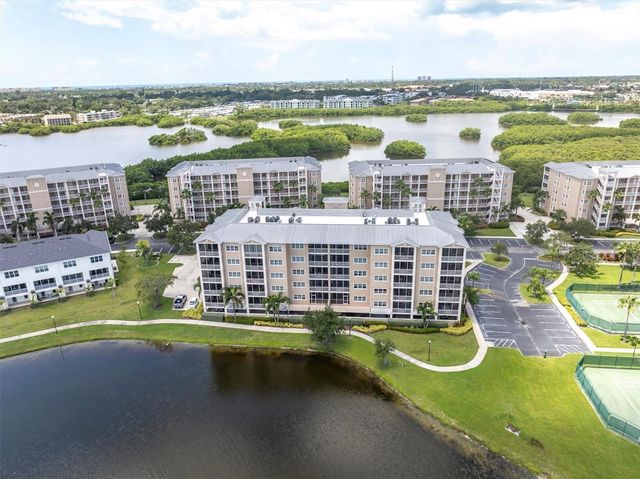 7040 KEY HAVEN ROAD 605, Seminole, FL 33777