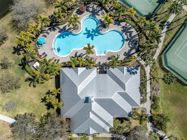 7040 KEY HAVEN ROAD 605, Seminole, FL 33777