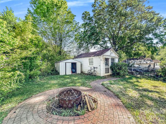 516 Margaret Drive, Statesville, NC 28677