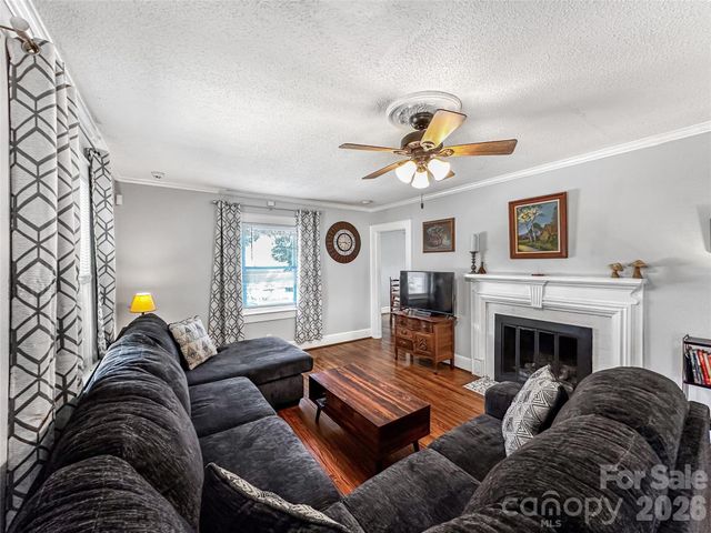 516 Margaret Drive, Statesville, NC 28677