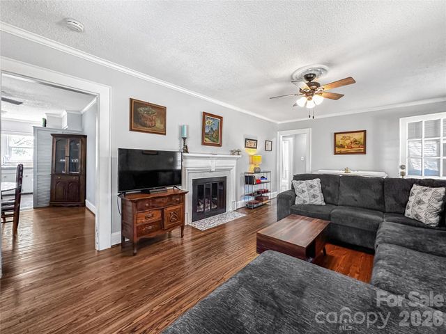 516 Margaret Drive, Statesville, NC 28677