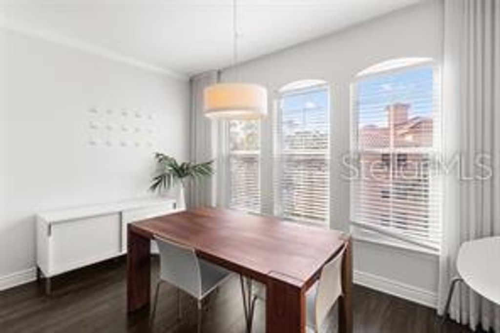 Image 14 of property listing at 2732 VIA MURANO 534, Clearwater, FL 33764